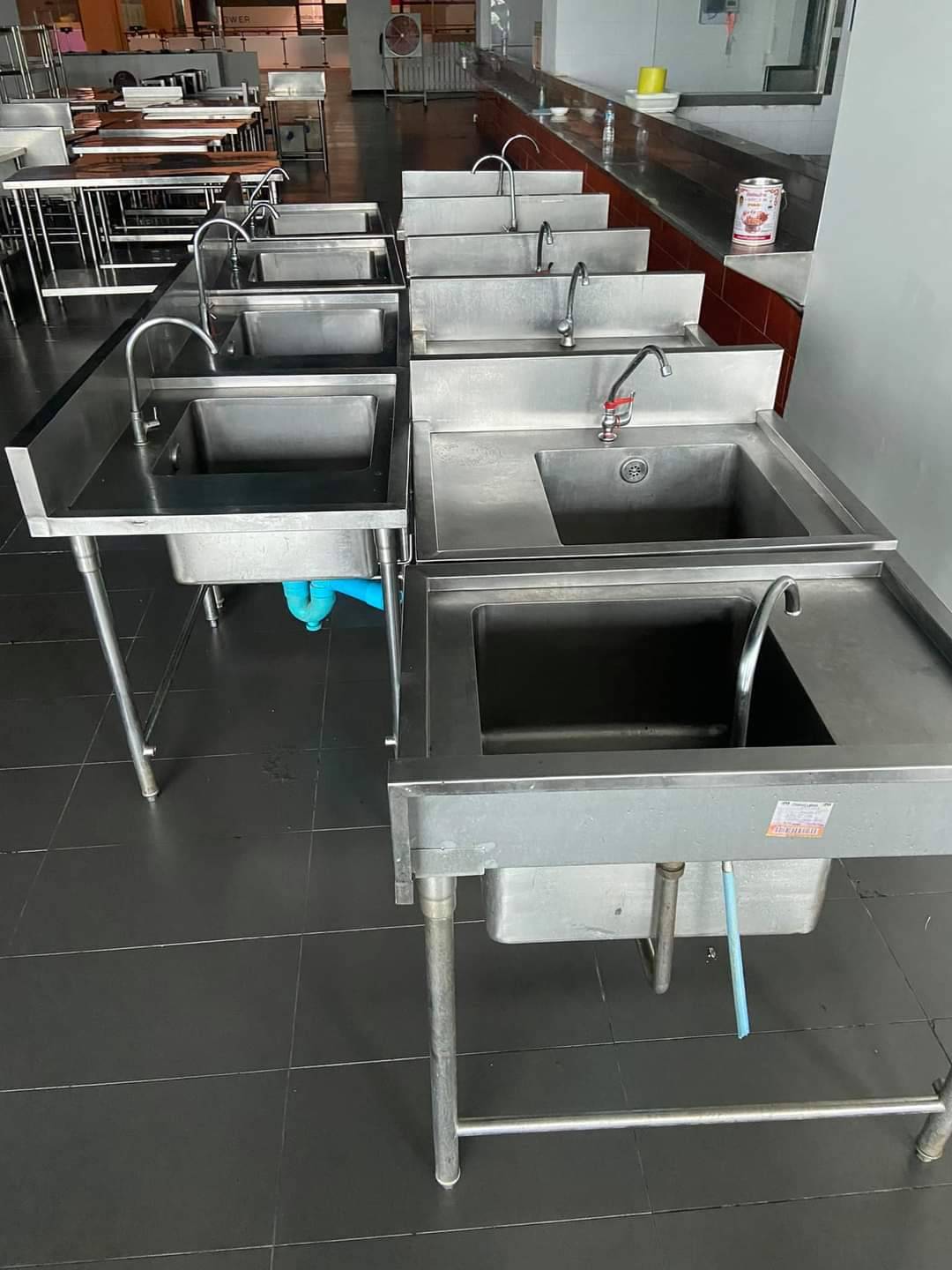 เครื่องครัว สแตนเลส ร้านอาหารเลิกกิจการ 21 - พันธิสารับซื้อแอร์เก่าอลูมิเนียมสายไฟ